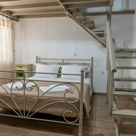 Apartment House Rachati Zaros