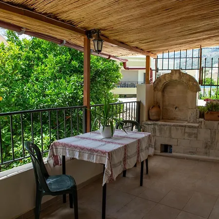 House Rachati * Zaros