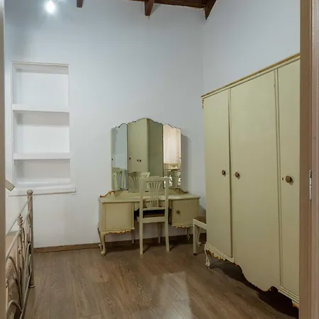Apartment House Rachati *